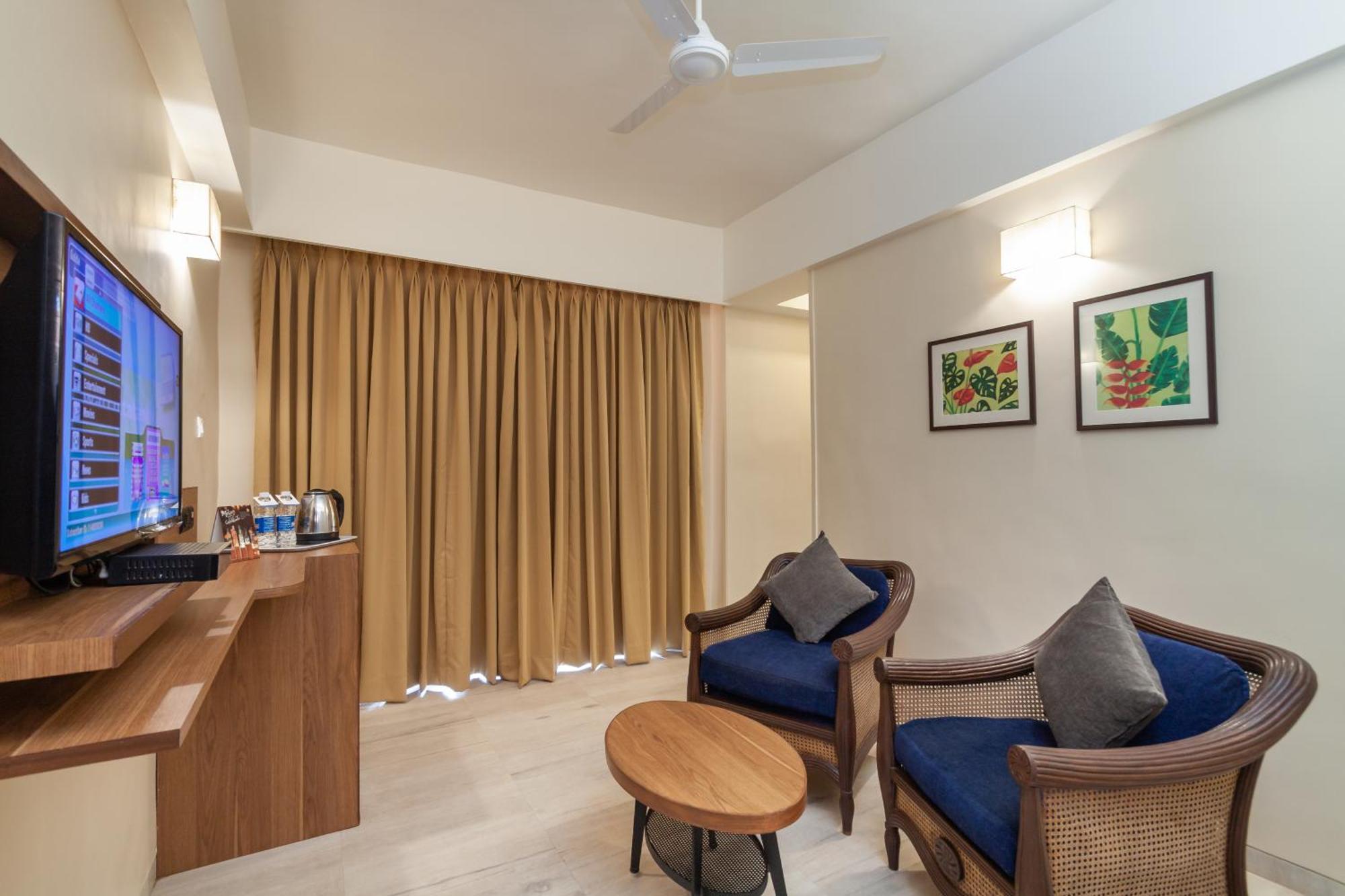 Somy Plaza Calangute Goa - Formerly Somy Resort Buitenkant foto