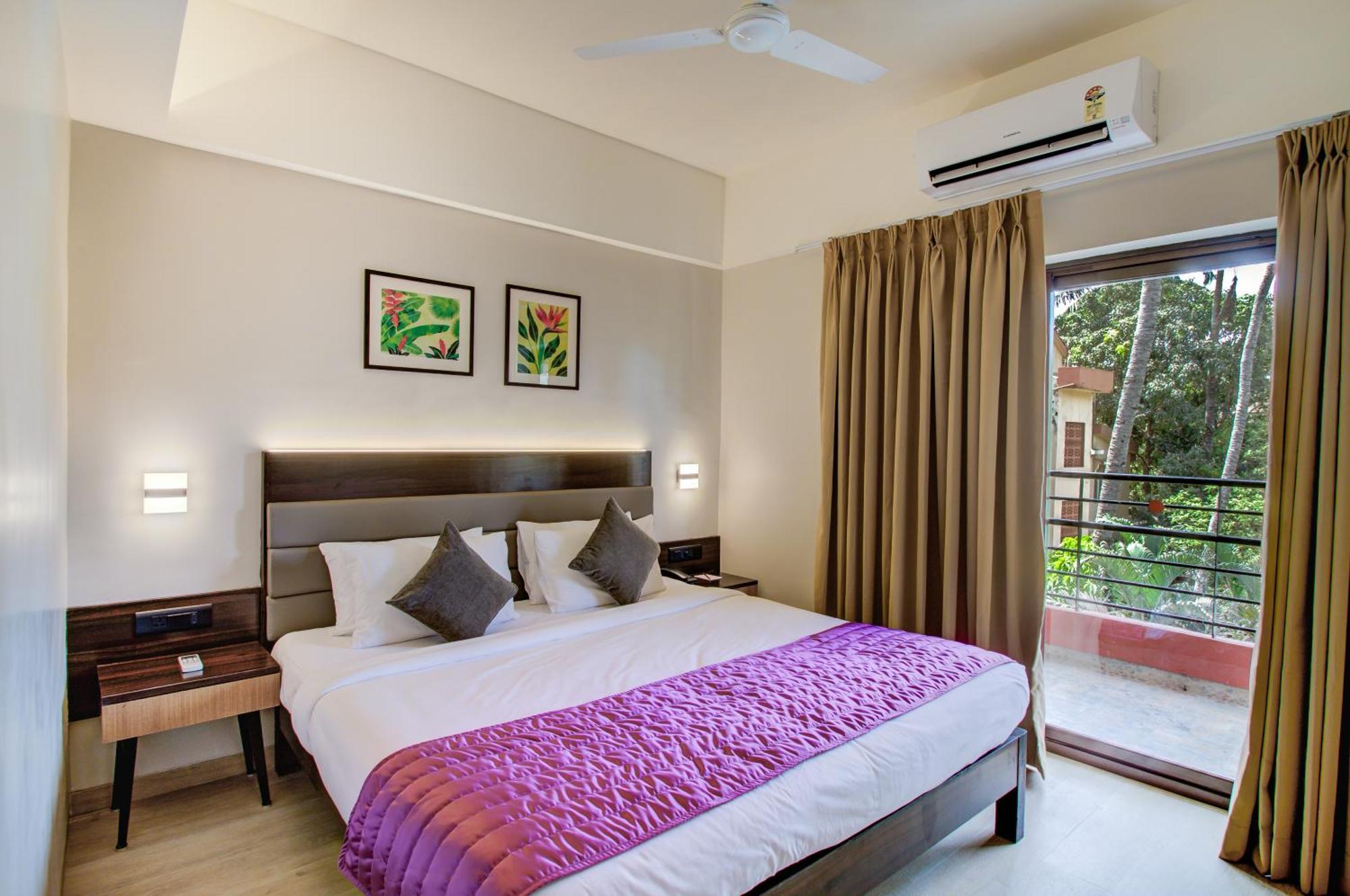 Somy Plaza Calangute Goa - Formerly Somy Resort Buitenkant foto